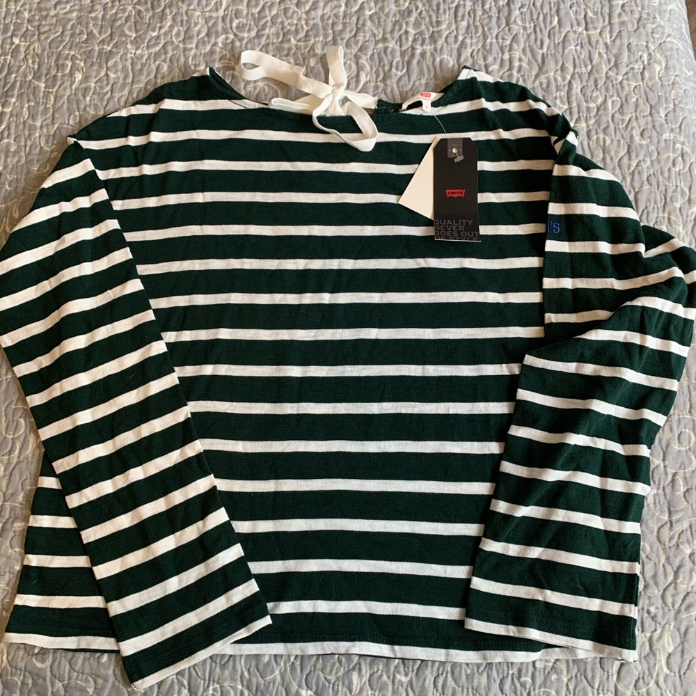 Levis shirt